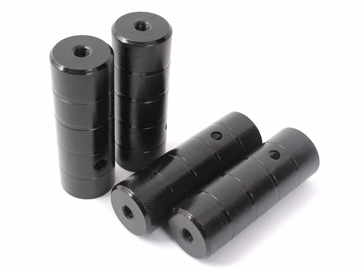 KHE BMX Axle Pegs podnóżki do osi 10 mm, gwint 3/8", czarne, 4 sztuki