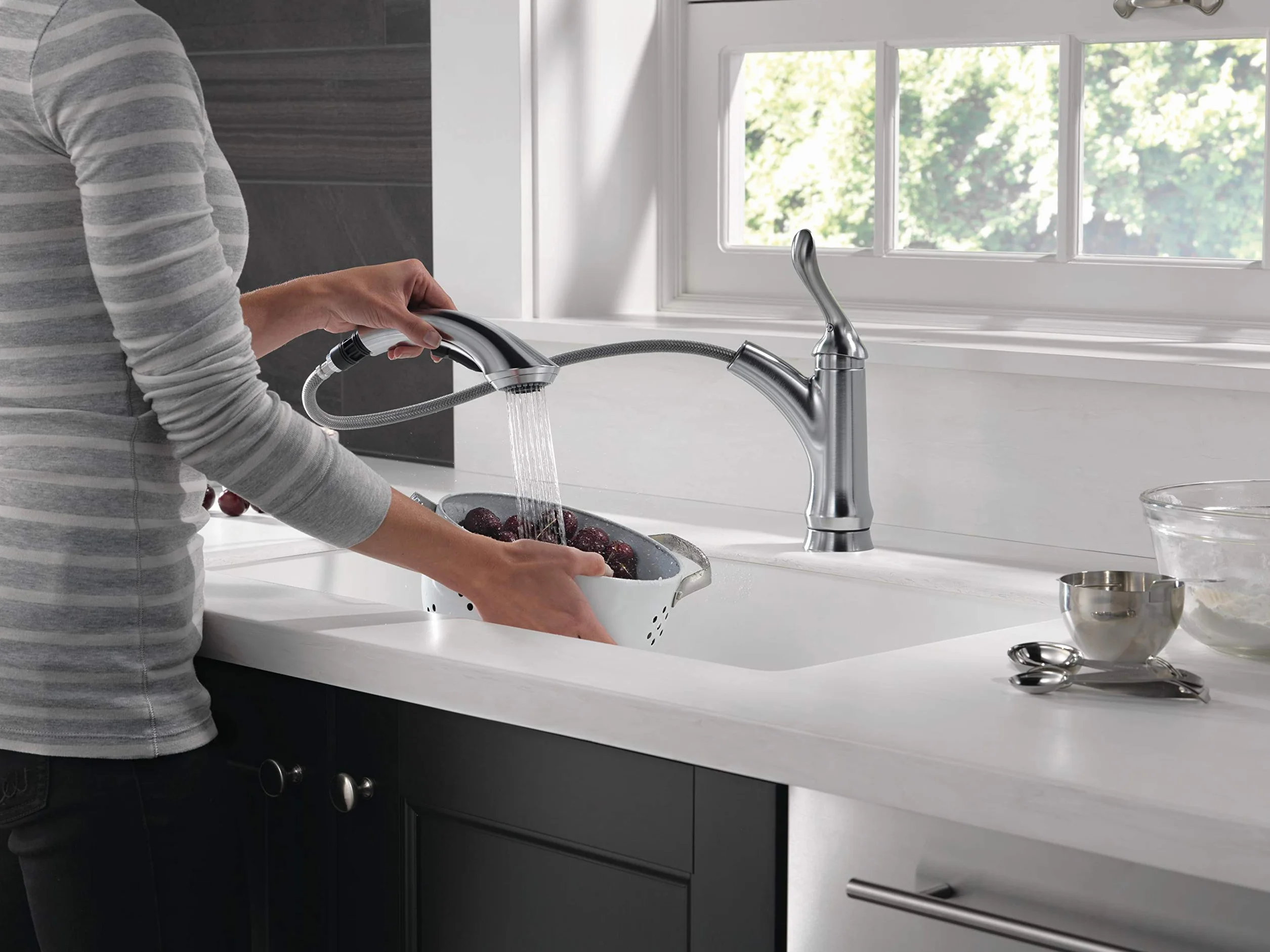 Delta Faucet 4353-AR-DST Lipa pojedynczy uchwyt wyciągany kran kuchenny, stal arktyczna