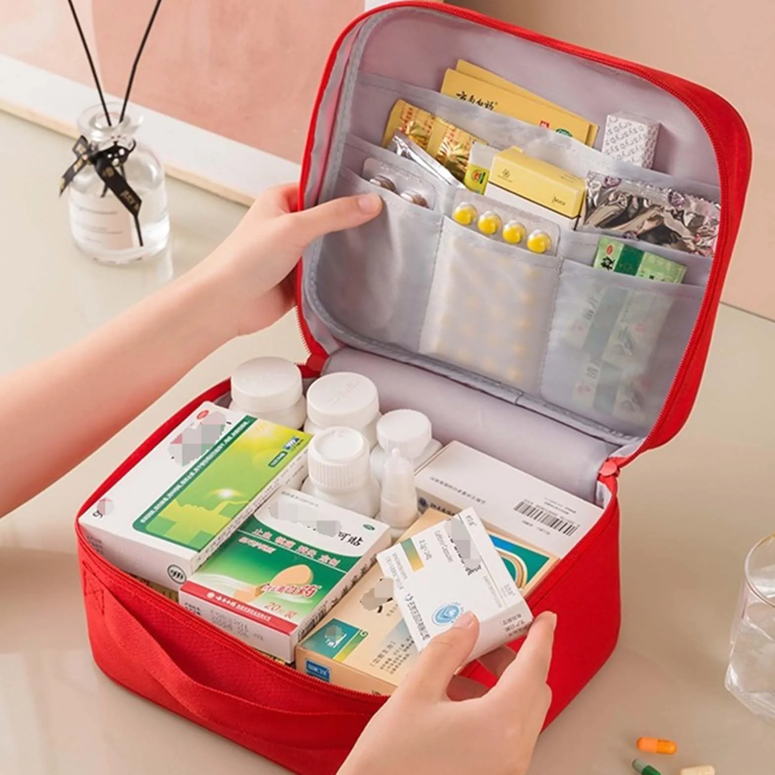 Puste etui medyczne, apteczka pierwszej pomocy, mini apteczka, podróżna kosmetyczka na leki, mini apteczka medyczna, przenośna podróżna pierwsza pomoc