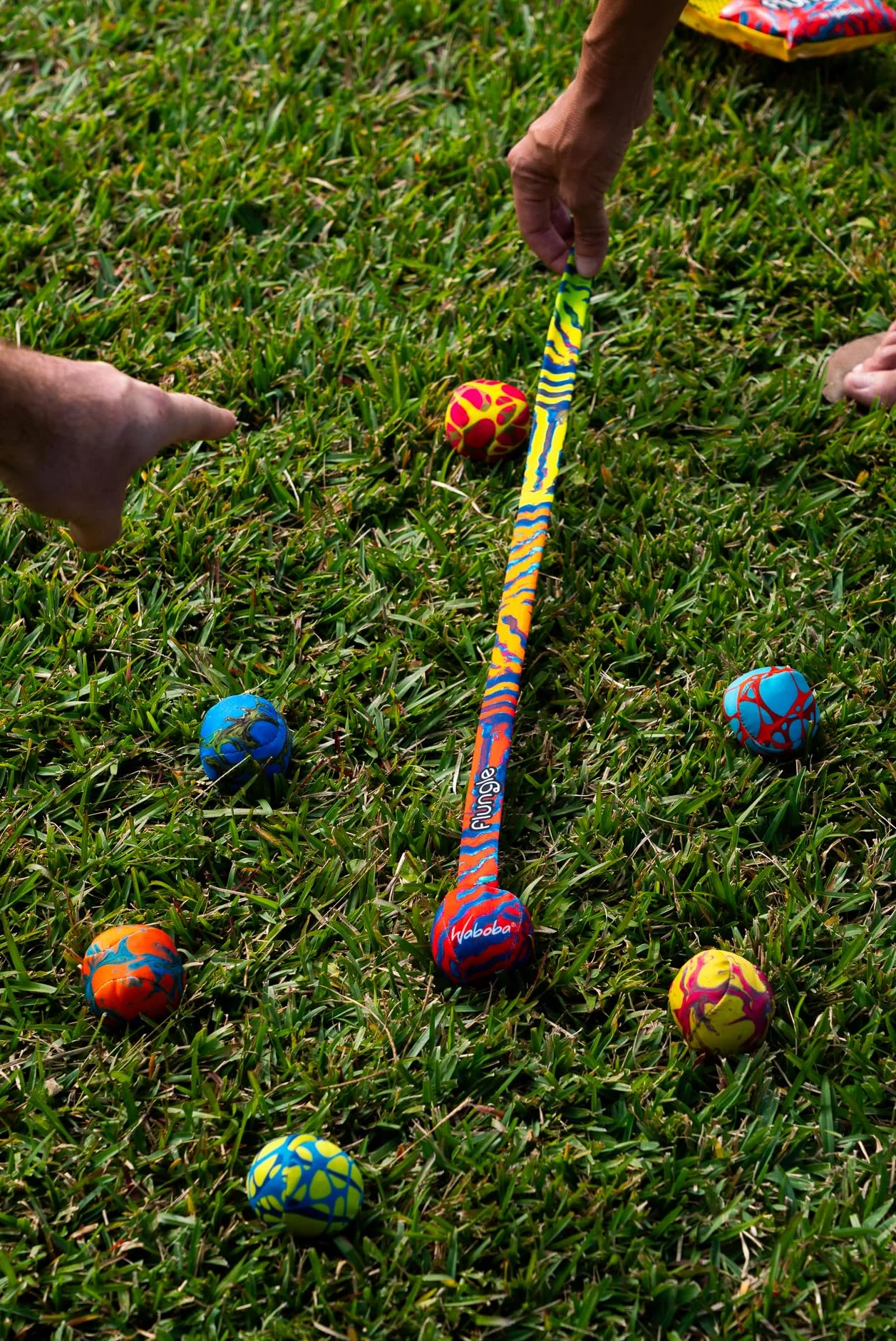 Waboba FLUNGLE Ball Toss Game Bocce with a Tail - gra dla 2-6 graczy