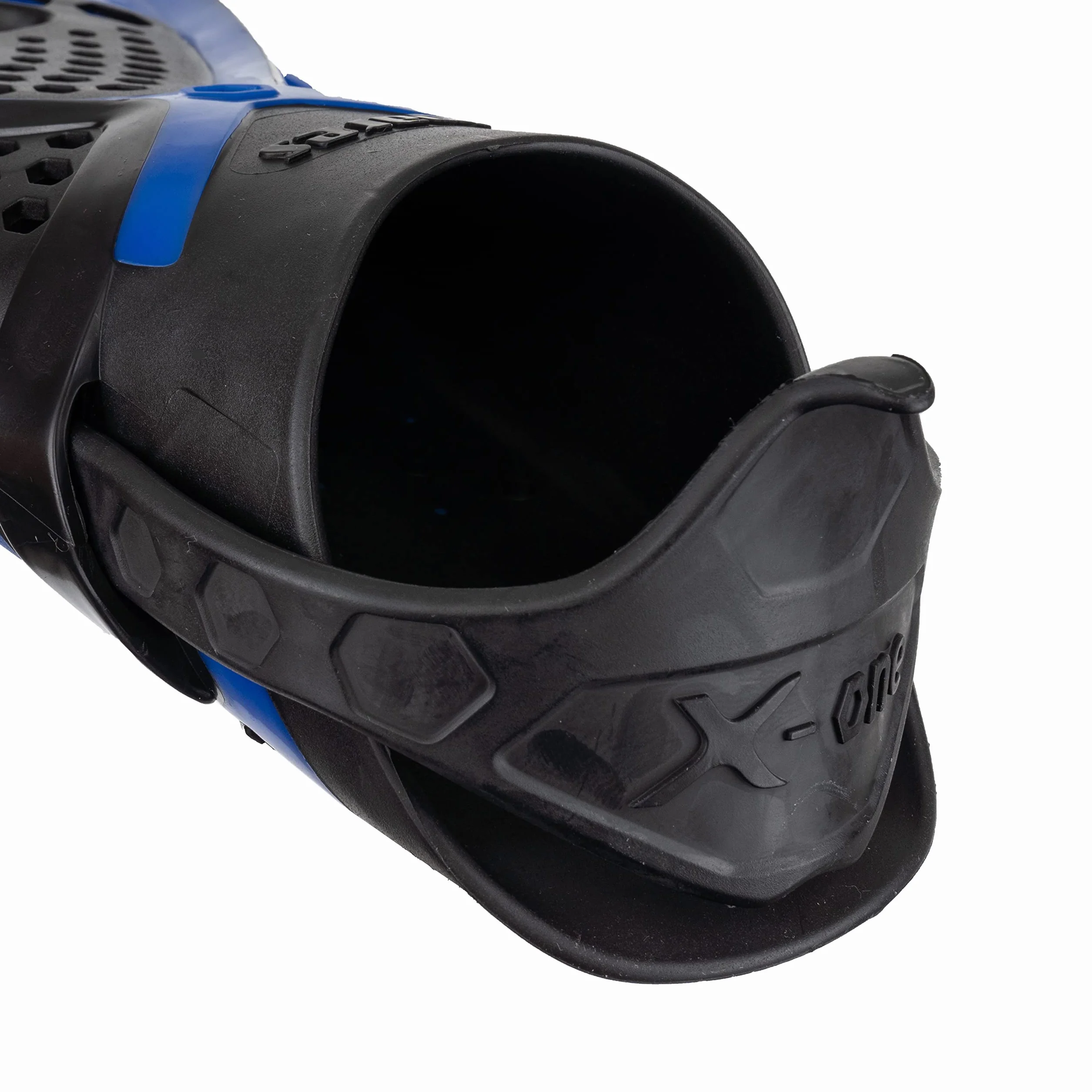 Mares Aquazone X-One, Płetwy do nurkowania dla dorosłych