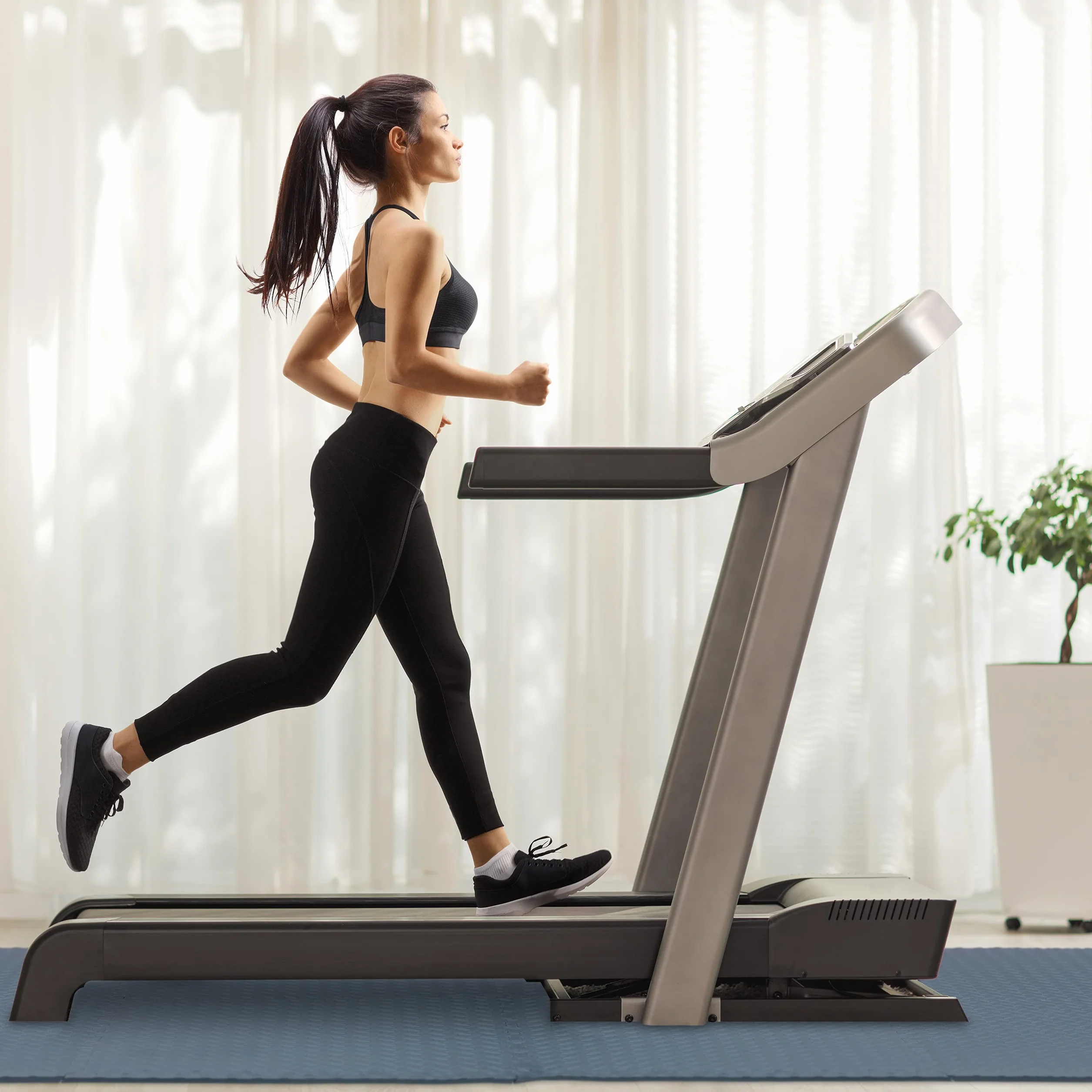 Relaxdays Mata podłogowa 60x60 cm 8 mat ochronnych EVA 3 m² pod sprzęt fitness szara