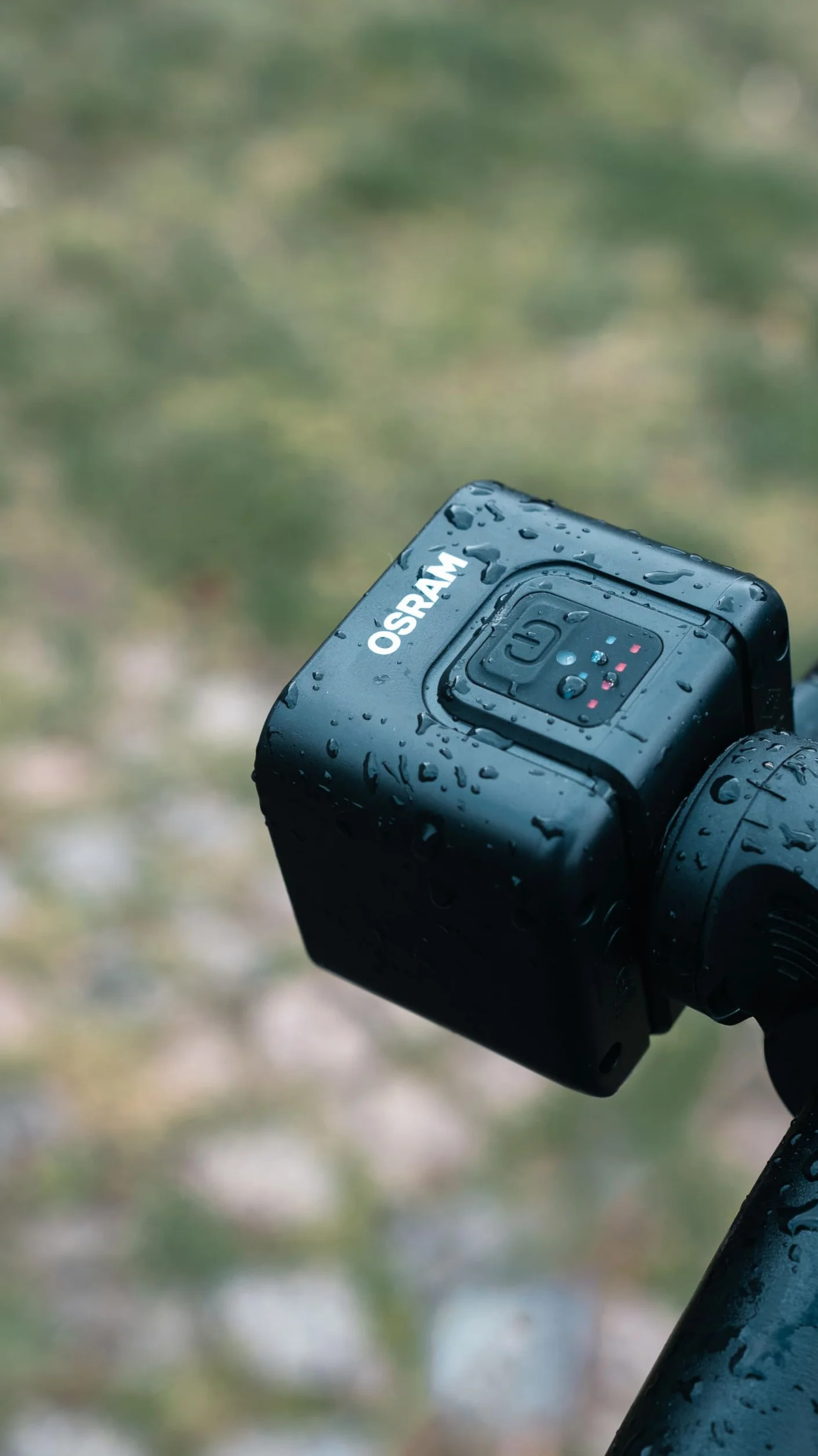 OSRAM LEDsBIKE COMPACT 100 SET, zestaw akumulatorowych lampek rowerowych - przód i tył, ze światłem stop, homologacja StVZO, kompatybilność z uchwytem Garmin, trzy poziomy jasności, 100 luksów