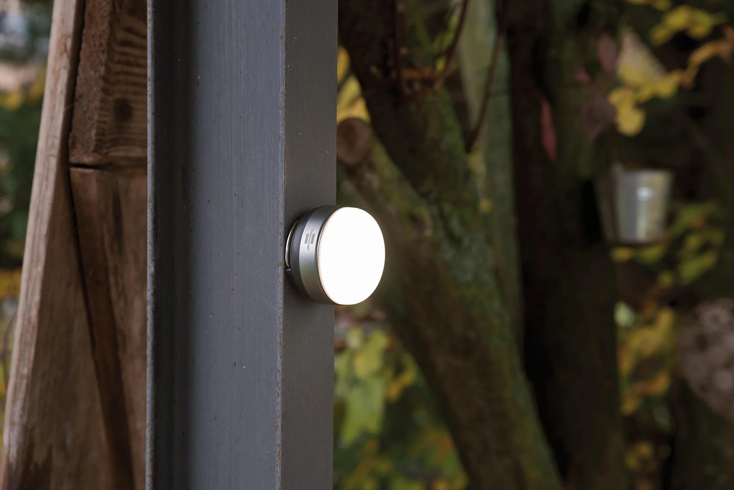 Brennenstuhl Latarka LED OLI 0200 (oswietlenie zewnetrzne / lampa kempingowa do uzytku na zewnatrz, zasilana bateriami)