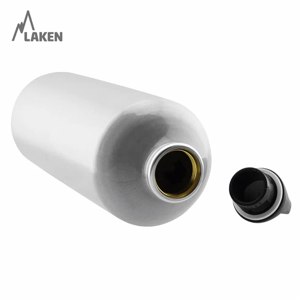 Laken Futura aluminiowa butelka na napoje, wąski otwór, zakrętka z pętelką, 1,5 l, 100% aluminium z recyklingu, srebrna