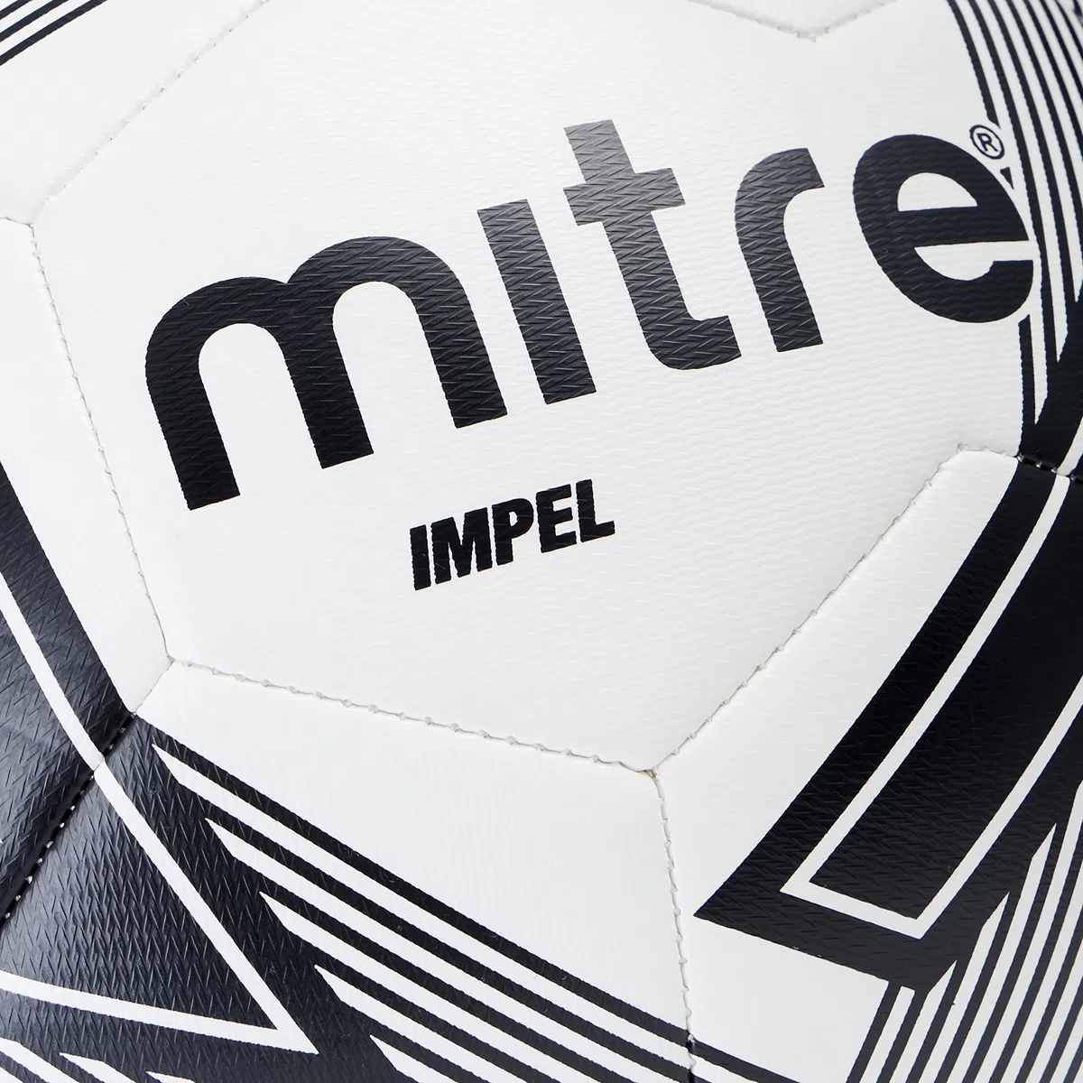 Mitre Impel L30P piłka nożna, bardzo trwała, zachowuje kształt, biały/czarny, 3