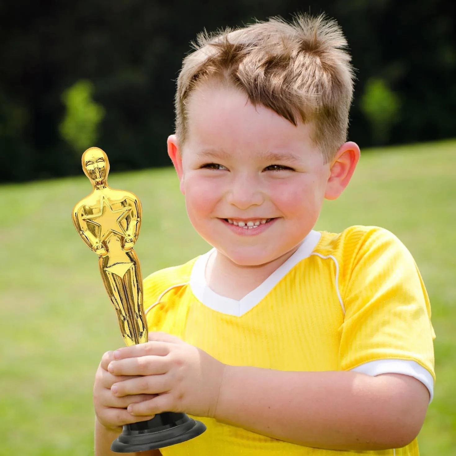 12 Złotych Trofeów Statuetki, Kawałki Trofeów Dla Dzieci, Mini Plastikowe Złoto Trofea, Plastikowe Trofea Piłka Nożna Dla Dzieci Sport, Piłka Nożna, Uroczystości, Imprezy, Nagrody Szkolne